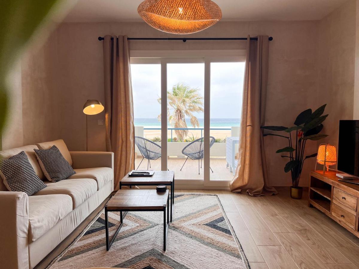 Tarifa Cozy House - Beachfront, Stylish Deco Exterior photo